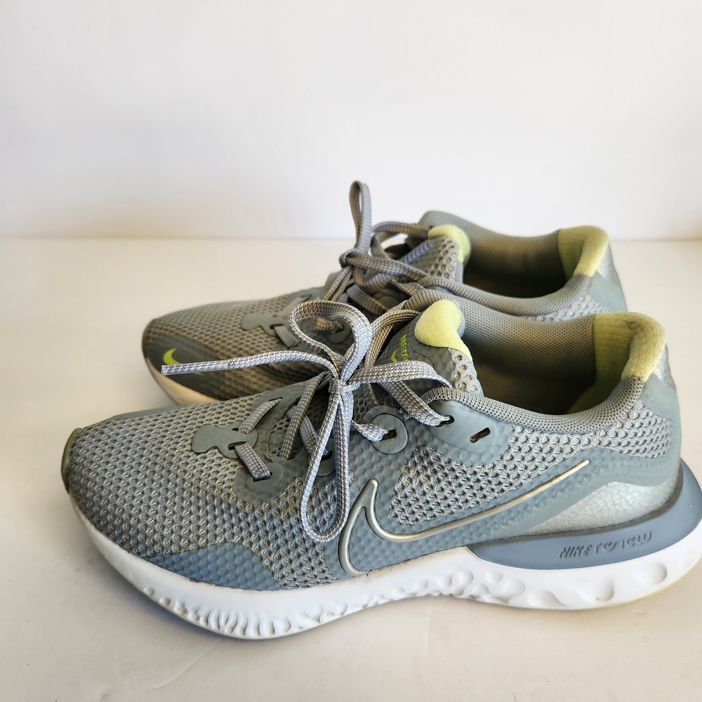 Nike Womens Renew Run CK6360-400 Blue Running Shoes Sneakers Size 6